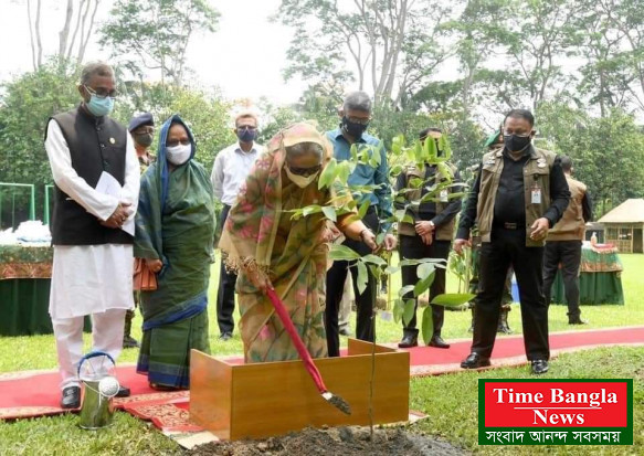 জলবায়ু পরিবর্তনের অভিঘাত থেকে দেশকে বাঁচাতে হবে: মাননীয় প্রধান মন্ত্রী।