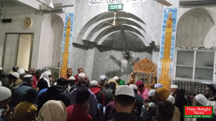 বেগম খালেদা জিয়ার আত্মার মাগফেরাত কামনায় যুবদল নেতার দোয়া মাহফিল