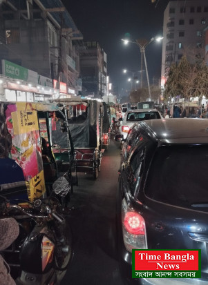 বগুড়ায় শেরপুর রোডে তীব্র যানজট, চরম ভোগান্তিতে জনসাধারণ: