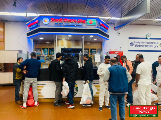 যুক্তরাষ্ট্র থেকে শূন্য হাতে ফিরলেন ৩৬ বাংলাদেশি