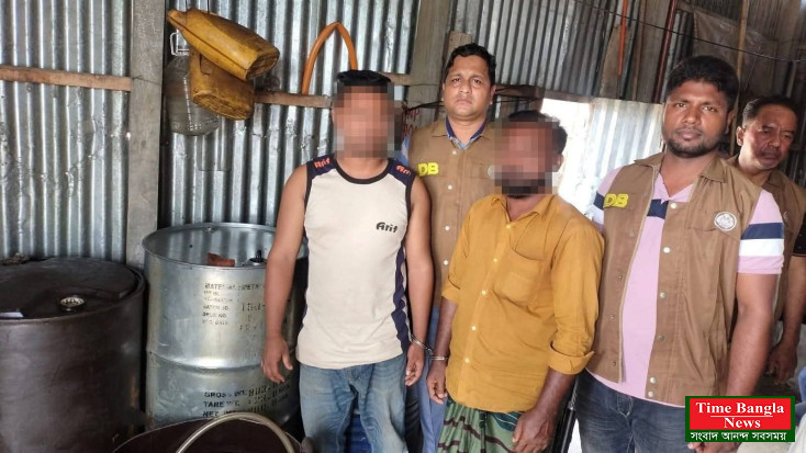নরসিংদীতে ডিবির অভিযানে চোরাই ডিজেল সহ ২ কারবারি গ্রেফতার
