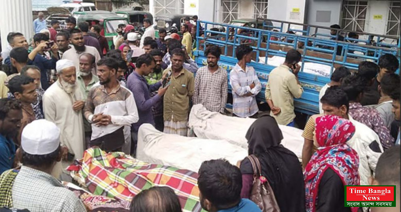 দক্ষিণ সুরমায় ট্রাকের সাথে পিকআপের সংঘর্ষে নিহত ৮