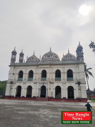 তাজমহলের কারিগর ও দুর্লভ পাথরে নির্মিত সুনামগঞ্জের ‘পাগলা বড় জামে মসজিদ