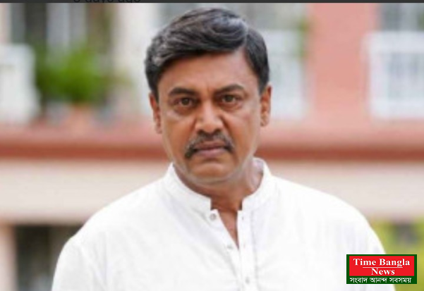 দেখেন না?  এতে মান্না ভাইয়ের আত্মা কষ্ট পাবে। শপথ শেষে নব নির্বাচিত সভাপতি শিবা শানু।
