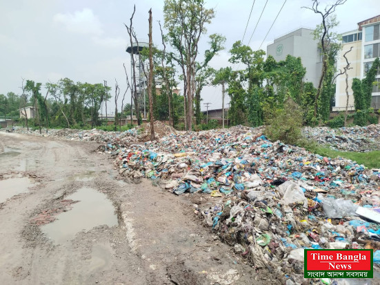 কালিয়াকৈরে পৌরসভায় বর্জ্য ব্যবস্থাপনায় ছড়াচ্ছে নানা ধরনের রোগব্যাধি, পৌরবাসির বিক্ষোভ