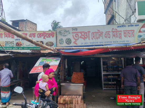 ডুমুরিয়া উপজেলা প্রশাসনের নাকের ডগায় অস্বাস্থ্যকর পরিবেশে খাদ্য উৎপাদন ও ভেজাল: দেখার কেউ নেই