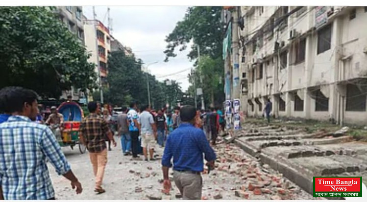 টিসিবির পণ্য কিনতে গিয়ে মিরপুরে দেয়াল ধস, প্রাণ গেল ২ জনের