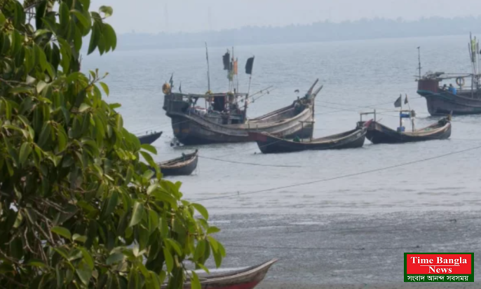 টেকনাফে সাড়ে পাঁচ লাখ পিস ইয়াবাসহ আটক দুই বিদেশি