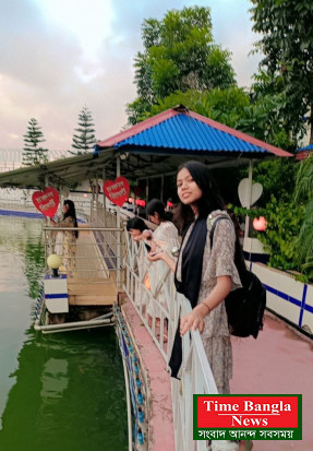 প্রতিকূলতা পেরিয়ে সুমাইয়ার এসএসসি' র সাফল্য।