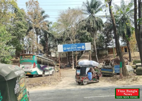 রামু ক্রসিং হাইওয়ে পুলিশের বিরুদ্ধে চাঁদাবাজি ও গাড়িচালকদের হয়রানির অভিযোগ